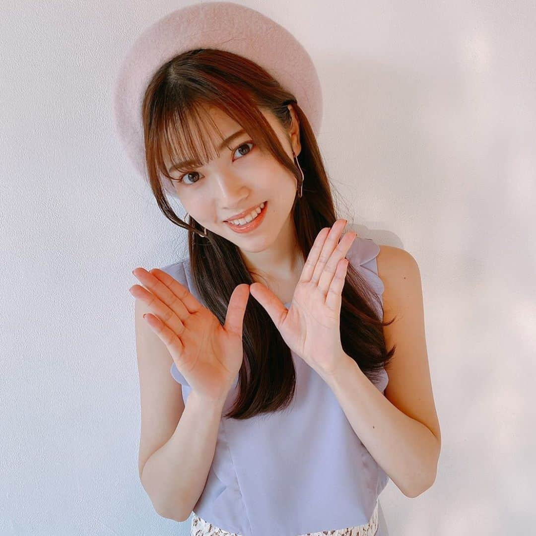 石原夏織さんのインスタグラム写真 - (石原夏織Instagram)「昨日発売された声グラのオフショット🥰 今回は岡山🍑をテーマに話したのでこの格好をしてみました💜ちゃっかりポーズも真似してみたよ👐💓ぜひ見てみてね〜💓 #声グラ #オフショット #推し武道 #ゆめ莉 #おっとりパープル #石原夏織」5月10日 21時34分 - ishiharakaori_official