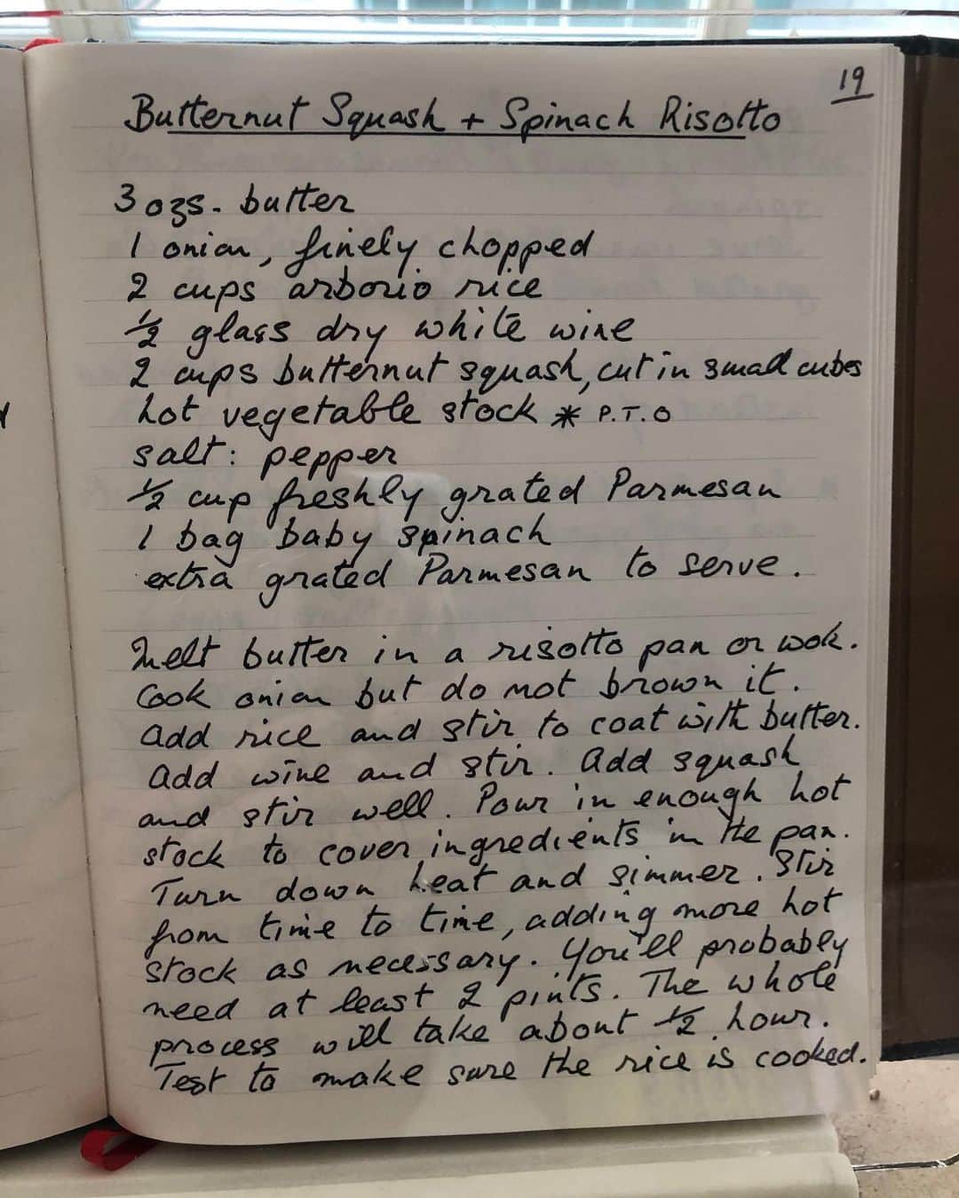 ヒュー・ジャックマンのインスタグラム：「Several years ago my Mum gave me a special gift ... A handwritten book of my favorite recipes over the years. Many of the recipes are passed down through generations. These past weeks I’ve spent a lot of time trying to recreate a few of them. They’re pretty good (if I do say so myself) but ... never as good as the way my Mum makes them! Happy Mother’s Day to my Mum and to yours too. #happymothersday PS to my Debs ... you are the most amazing Mother in all the land!」