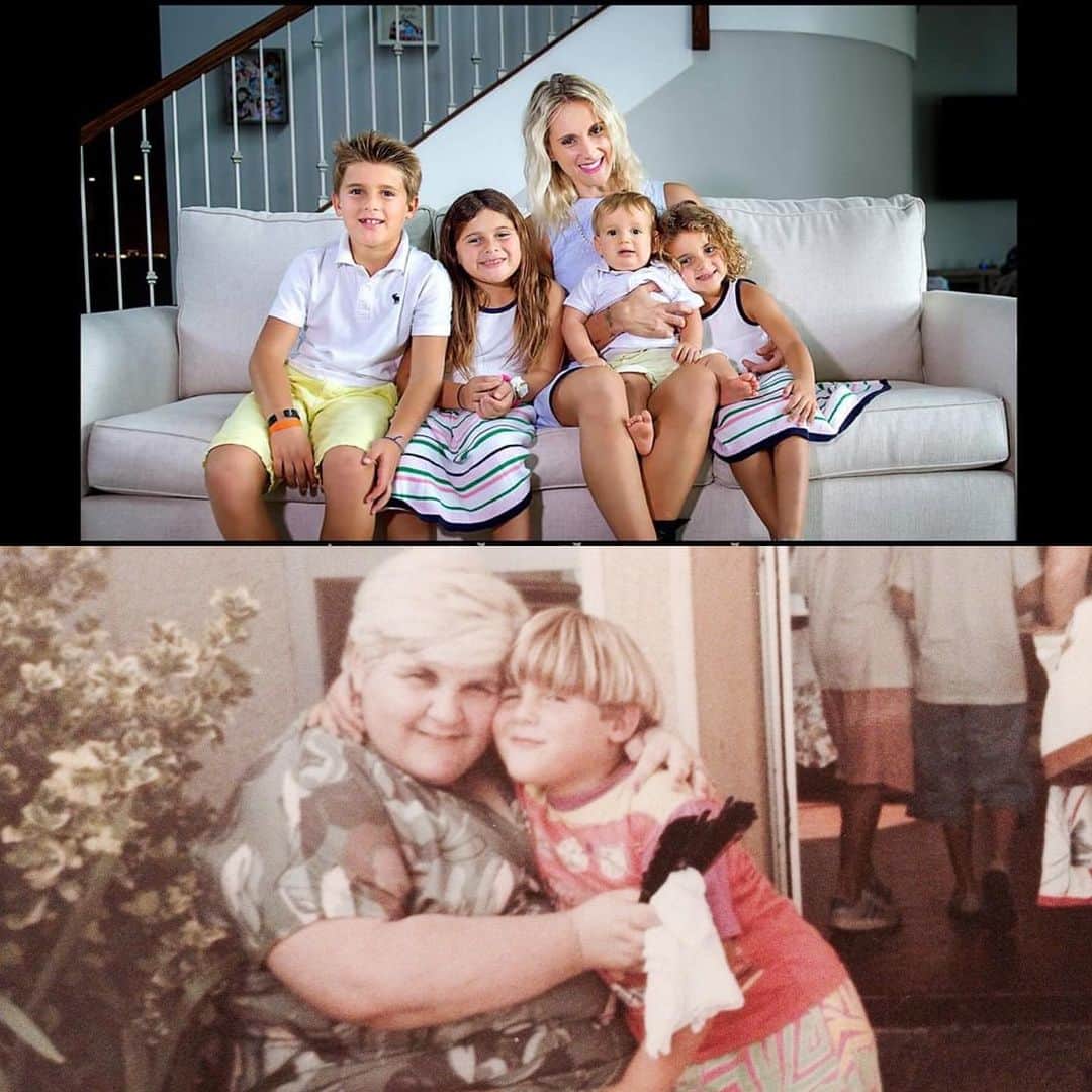 アントニオ・ノチェリーノのインスタグラム：「Dire che mi manchi è scontato, dire quello che sei stata per me ci vorrebbero 10 vite per raccontarlo, grazie mamma per avermi dato la vita è per avermi cresciuto tra mille difficoltà senza mai farmi mancare niente ti amo ovunque tu sia buona festa della mamma . ❤️❤️ Buona festa della mamma al pilastro della mia vita, mamma unica, donna incredibile persona amorevole, moglie perfetta. Ti amo più della mia mia vita Kikki buona festa della mamma ❤️❤️」