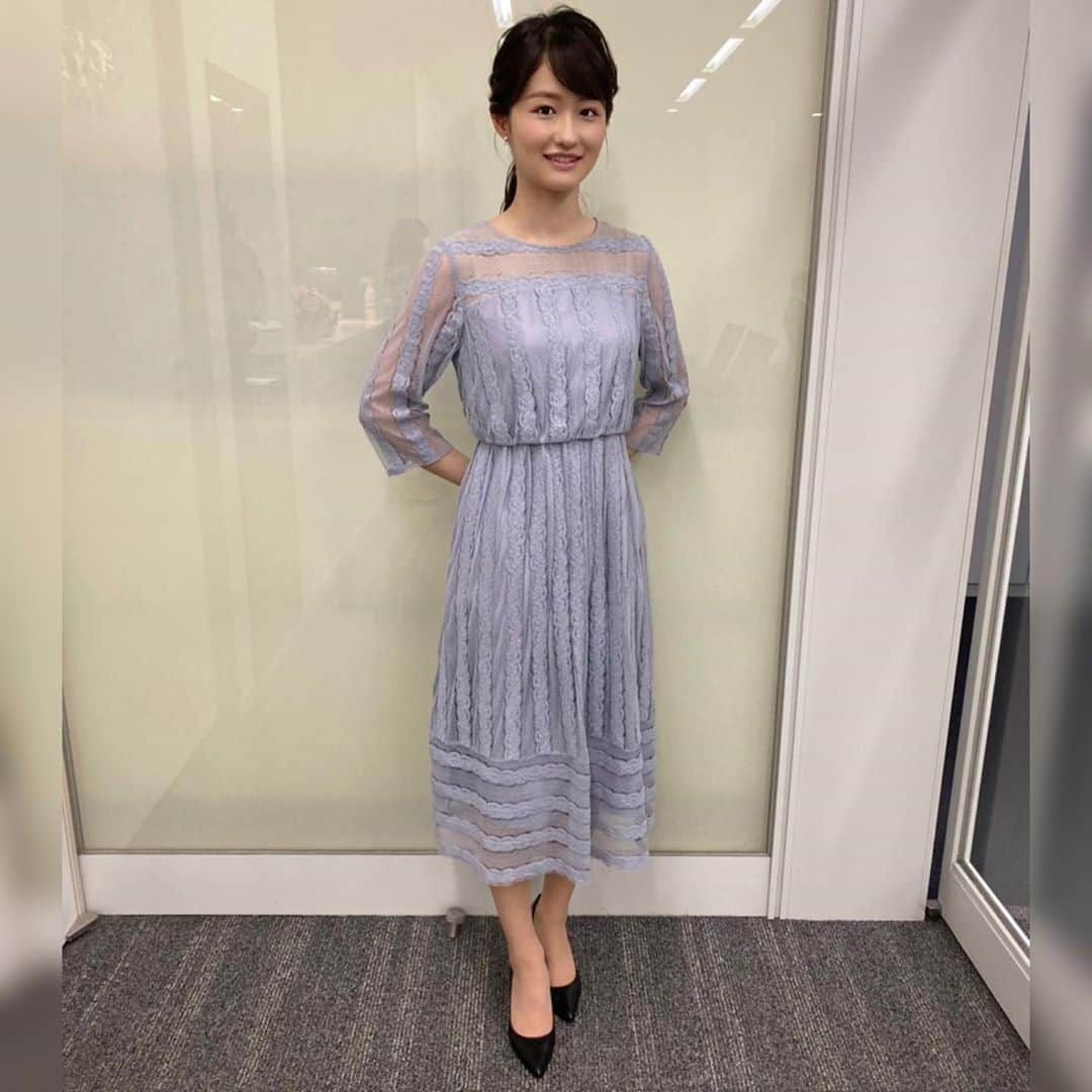 佐藤ちひろさんのインスタグラム写真 - (佐藤ちひろInstagram)「前回の衣装投稿と同じポーズですね笑 ポーズのバリエーションを増やしたいです！  今日のワンピースは #couturebrooch です。  来週もよろしくお願いします！ サンデーステーション のTwitterも更新されているのでぜひ見てください🌸  #テレビ朝日　#テレ朝 #アナウンサー #ワンピース #サンデーステーション  #お天気 #熱中症に注意 してくださいね」5月10日 21時58分 - chihiro.sato_ex