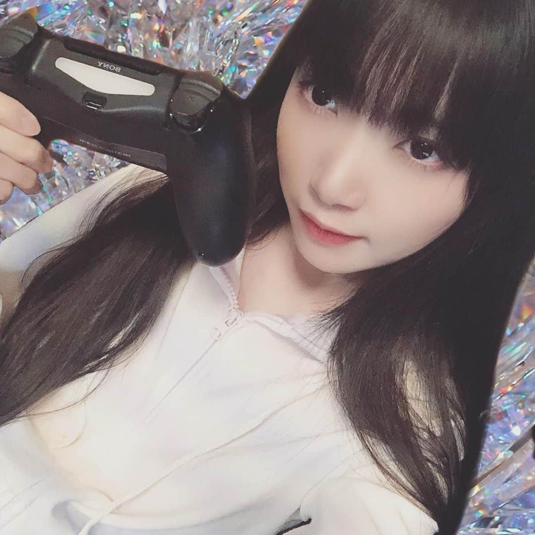 帝子さんのインスタグラム写真 - (帝子Instagram)「🎮」5月10日 22時00分 - soraimuteiko