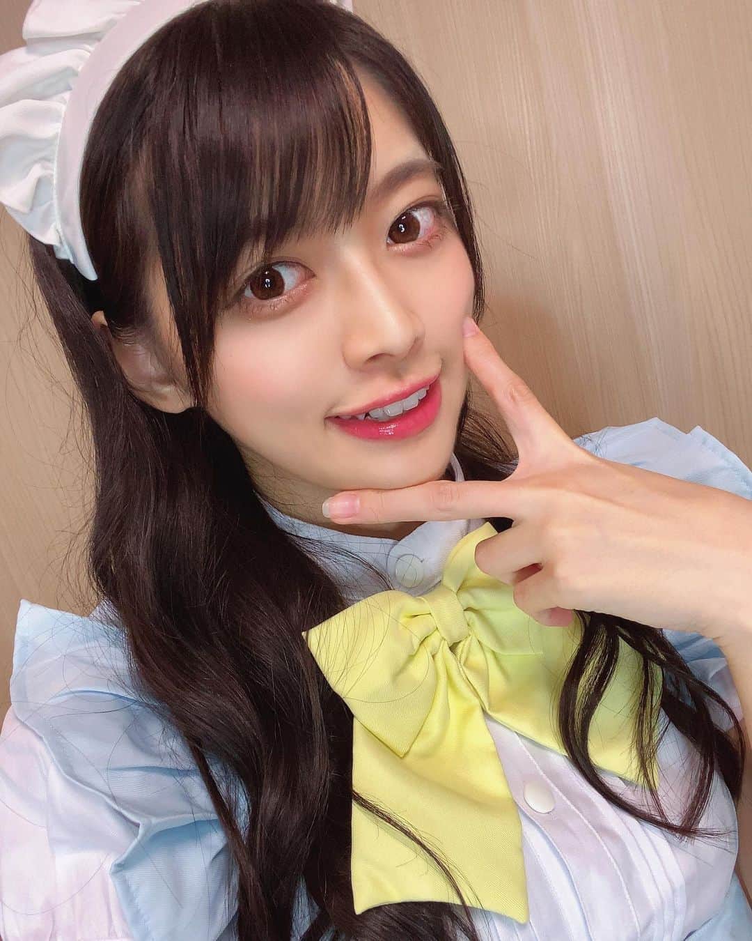 藤田いろはのインスタグラム：「今日はメイドの日だからメイド服着たよ💕﻿ このメイド服お気に入り✨﻿ ﻿ talk portでお話できて楽しかった😘﻿ ちょっと久々だったから、本当に楽しくてあっという間でした！ありがとうー！﻿ 次は水曜日くらいにやる予定だからよろしくね🌟﻿ ﻿ ‪#藤田いろは#グラビア#gravure #japanesegirl #レースクイーン#tokyo  #l4l #aziangirl  #ビジョビ #模特 #뷰티스타그램 #셀카 #萌え #メイド #メイドの日 #メイド服 #cosplay #黒髪ロング」