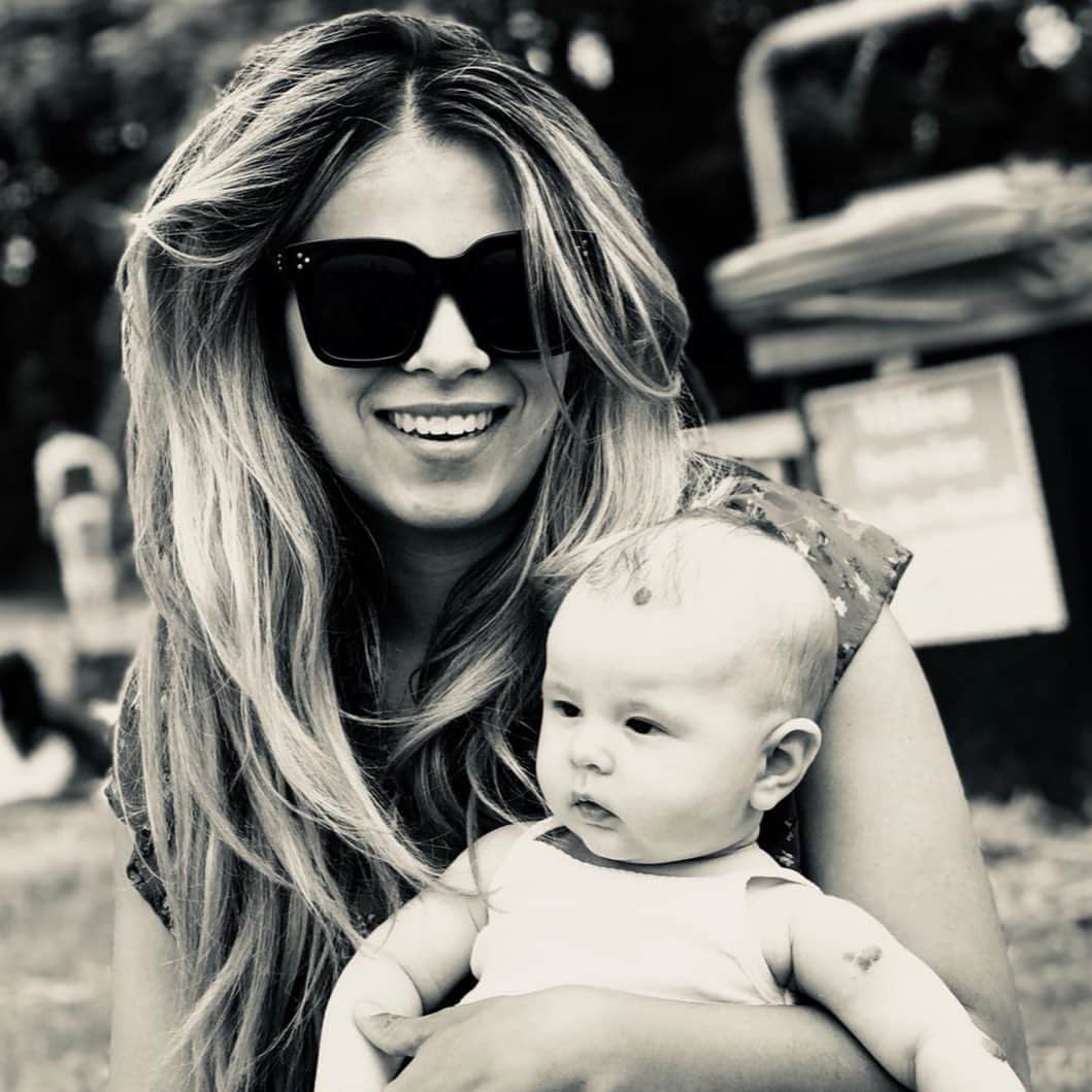 ジョエル・フェルトマンのインスタグラム：「Happy mothersday!❤️」