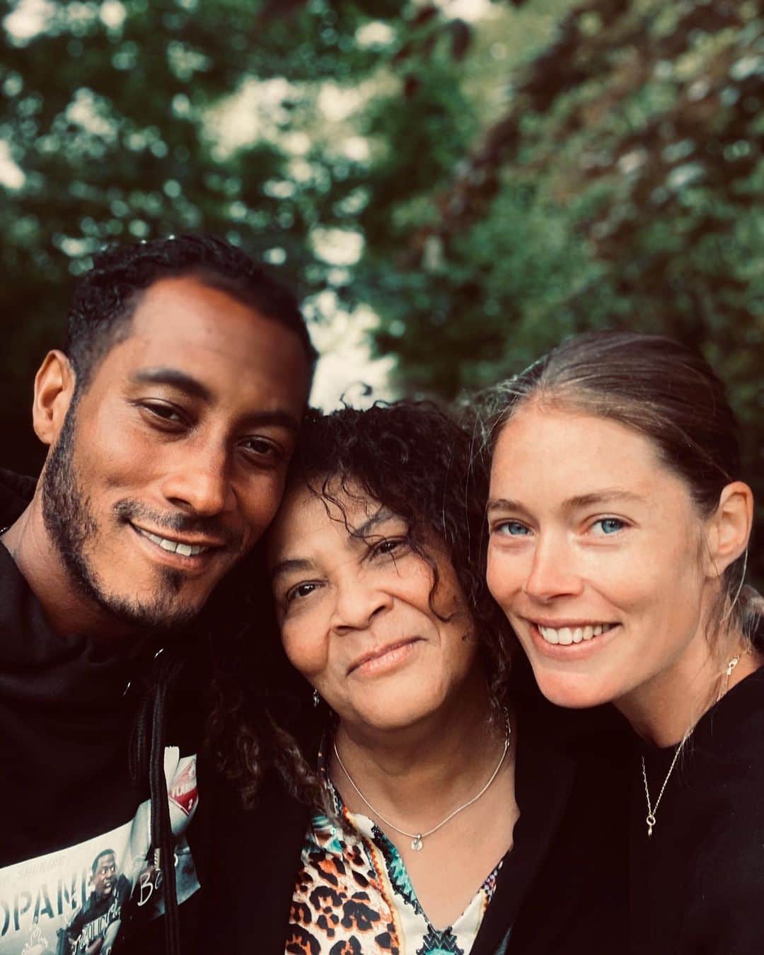 サネリー・ジェームズのインスタグラム：「♥️ 💎」