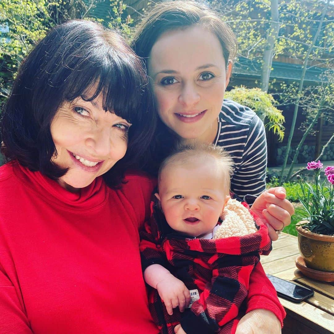 サーシャ コーエンさんのインスタグラム写真 サーシャ コーエンinstagram Happy Mother S Day To An Incredible Woman Who Sacrificed So Much Of Her Time And Energy To Help Me Chase My Dream And For All The Love And Support Along