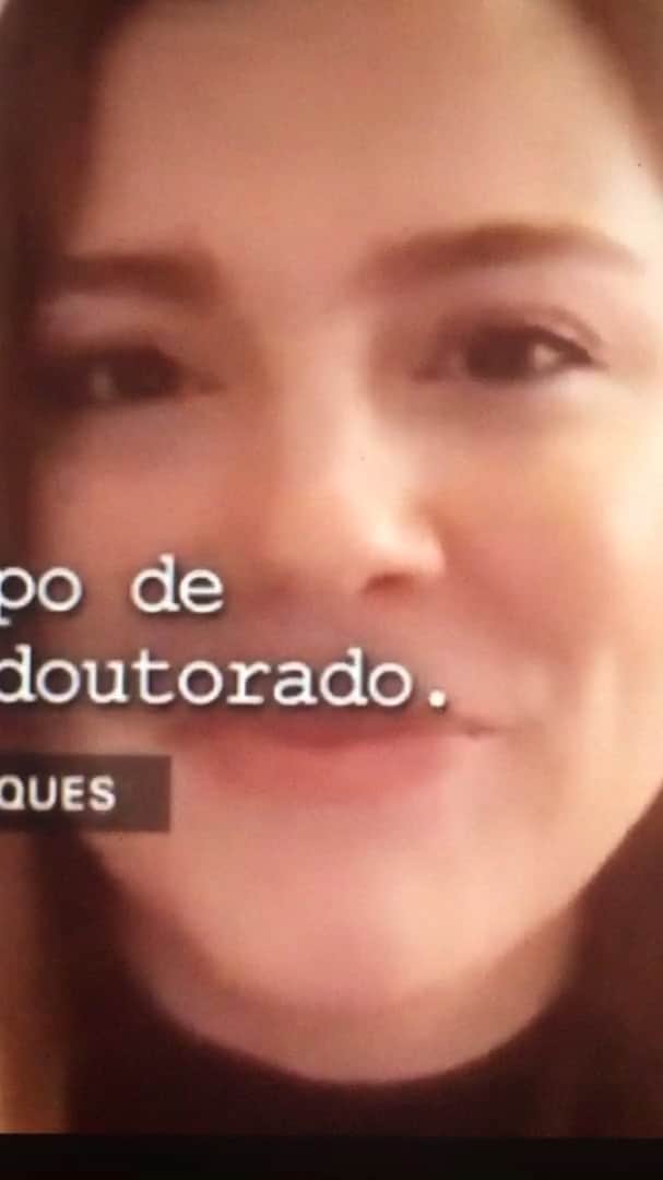 のインスタグラム：「Hoje no @showdavida, junto o outros colegas e com o projeto @inumeraveismemorial... para contar histórias através de amigos/parentes de vítimas do Covid-19. Não são números. São vidas. @antoniofagundes @seltonmello @erikajanuza ♥️ #Fantástico para Agatha, Juliana, Luiz Antônio e Manoel - e para todos os seus amigos queridos.」
