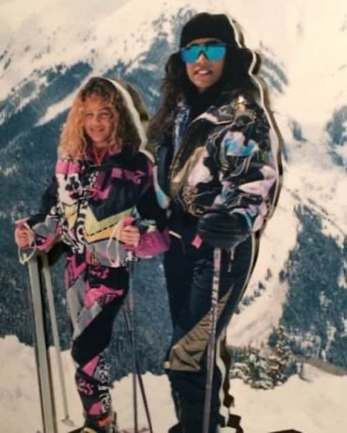 ニコール・リッチーさんのインスタグラム写真 - (ニコール・リッチーInstagram)「Dear Mom, I think we would all appreciate a class by you called “How To Slay Every Decade.” I love you ♥️ Happy Mothers Day」5月11日 9時30分 - nicolerichie