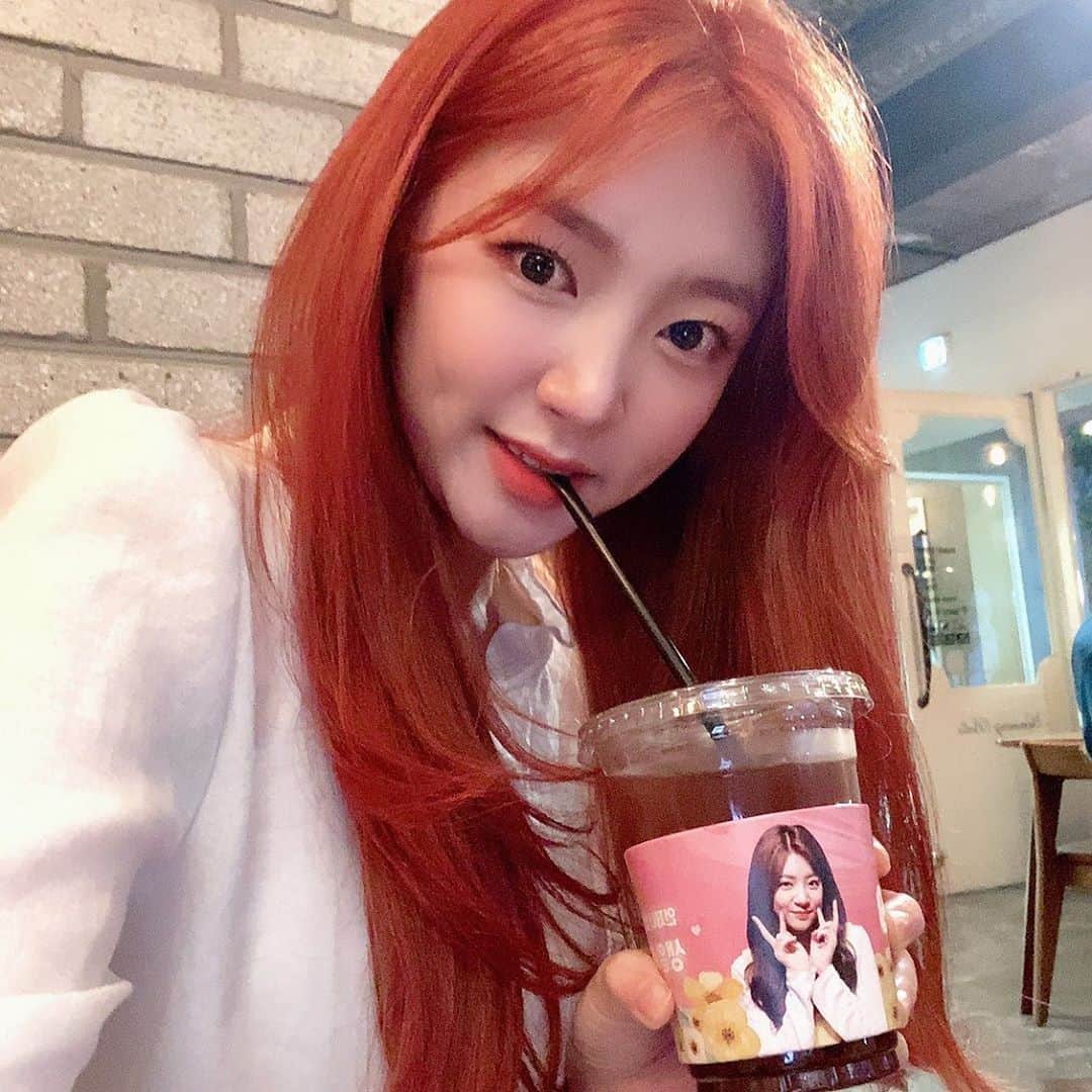 ヘインのインスタグラム：「#라떼#고마옹🥰」