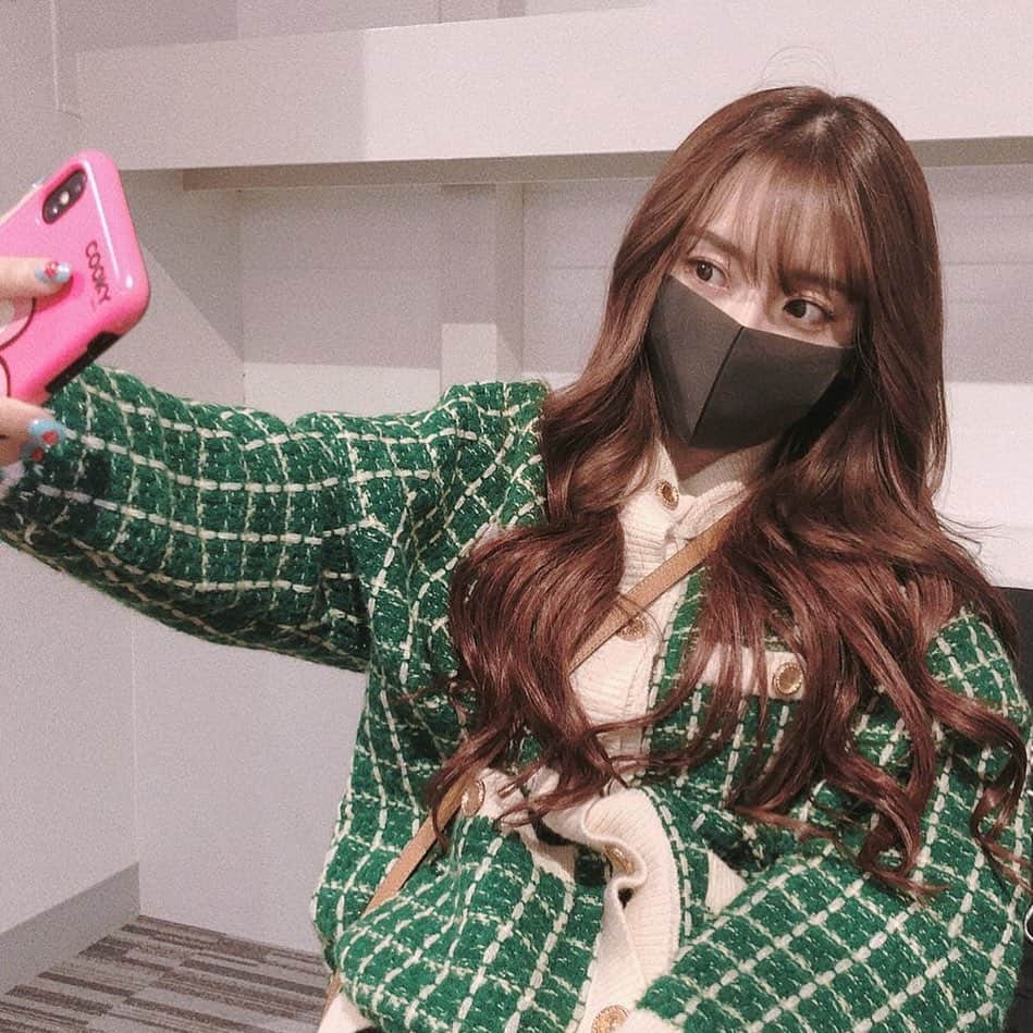 ERENAのインスタグラム：「誰かが撮ってくれてたシリーズ」