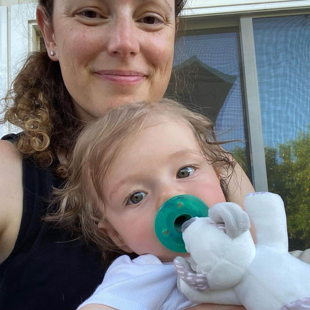 マイケル・グラント・テリーのインスタグラム：「Happy Mother’s Day, bubby. I learn so much from you on a daily basis. Thank you for your patience. Your love. Your joy. Thanks for being the best mom a kid could ever ask for. Love you from here to forever. ❤️ #mothersday」