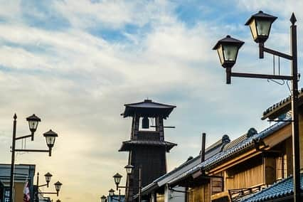 TOBU RAILWAY（東武鉄道）さんのインスタグラム写真 - (TOBU RAILWAY（東武鉄道）Instagram)「. . 🚩Kawagoe - Saitama . . . [Kawagoe] . Kawagoe is a popular sightseeing spot where you can take a train on the Tobu Tojo Line from Ikebukuro Station in about 30 minutes.The old Japanese streetscape remains and it is very nostalgic, including stone-paved roads and warehouse bulidings such as Taisho Roman Dream Street and Candy Alley (Kashiya Yokocho). There are also shops where you can rent kimono. Kimono goes well with the townscape of Kawagoe perfectly. The Kawagoe Discount Pass is convenient for the Kawagoe travel. . . . . . #saitama #kawagoe #koedokawagoe #kawagoecity  #stayhome #travelgram #tobujapantrip #discoverjapan #unknownjapan #jp_gallery #visitjapan #japan_of_insta #art_of_japan #instatravel #japan #instagood #travel_japan #exoloretheworld  #landscape #ig_japan #explorejapan #travelinjapan #beautifuldestinations」5月11日 13時38分 - tobu_japan_trip