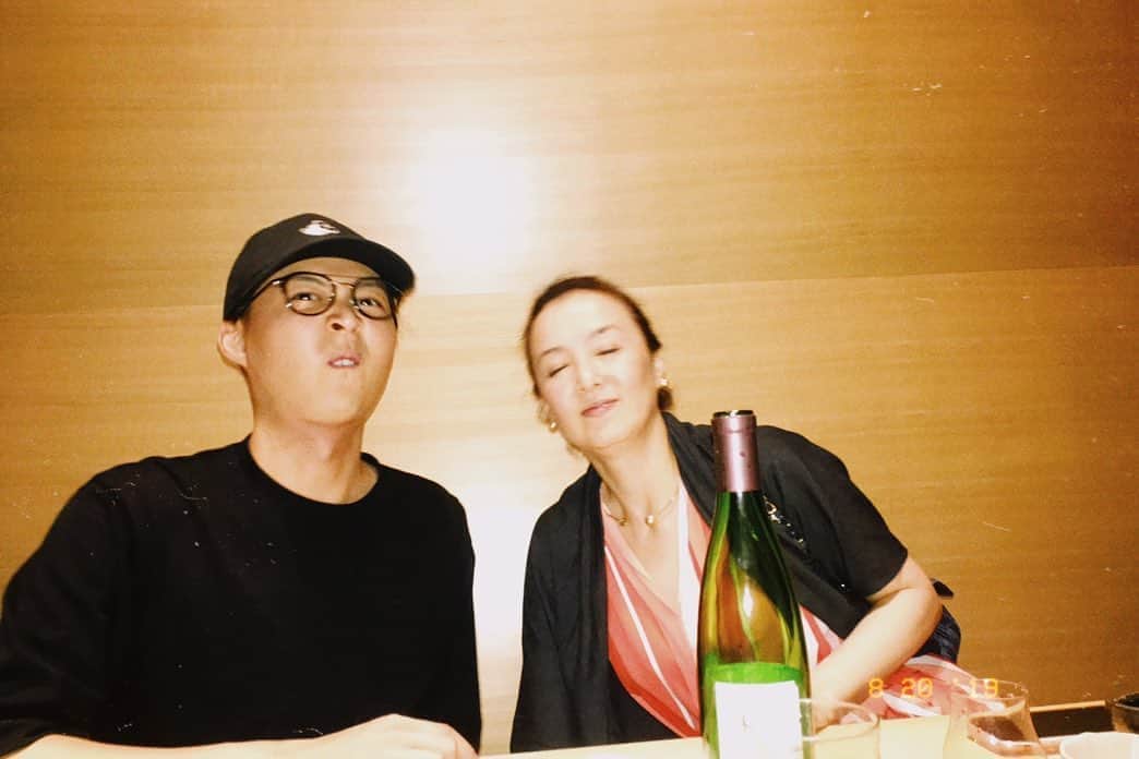 花田優一のインスタグラム：「、 ﻿ ﻿ 最強の母﻿ ﻿ ありがとう﻿ ﻿ の日﻿ ﻿ 昨日だったけど﻿ ﻿ ありがとうは﻿ 照れずに言わなきゃね！！ ありがとう！！！！ ﻿ ﻿ ﻿ #mothersday #mother #母﻿ #family」