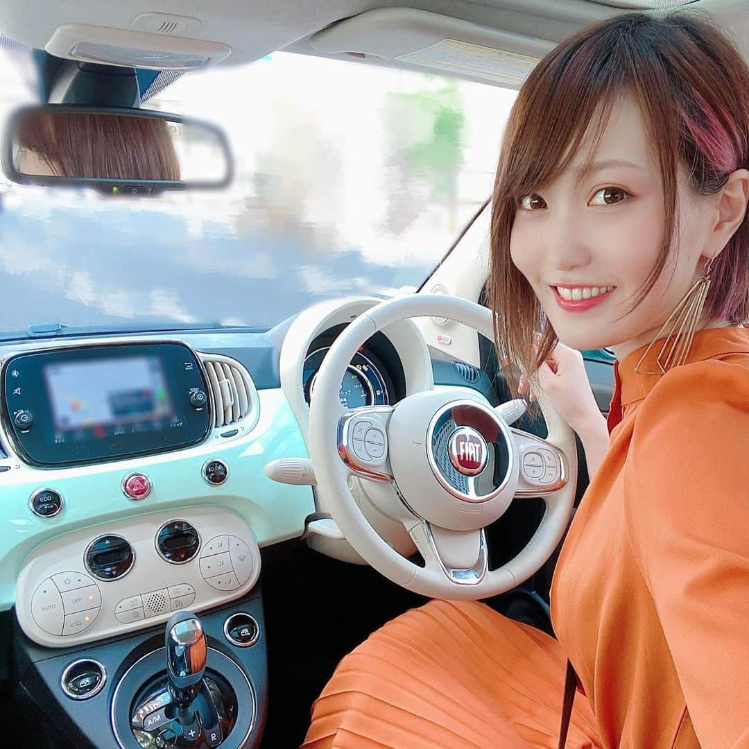 関口愛美さんのインスタグラム写真 - (関口愛美Instagram)「点検&洗車してもらってピカピカ✨  #fiat #fiat500 #フィアット #フィアット500 #myfirstfiat #チンクエチェント #mycar #carstagram #carselfie」5月11日 16時25分 - sekiguchiaimi