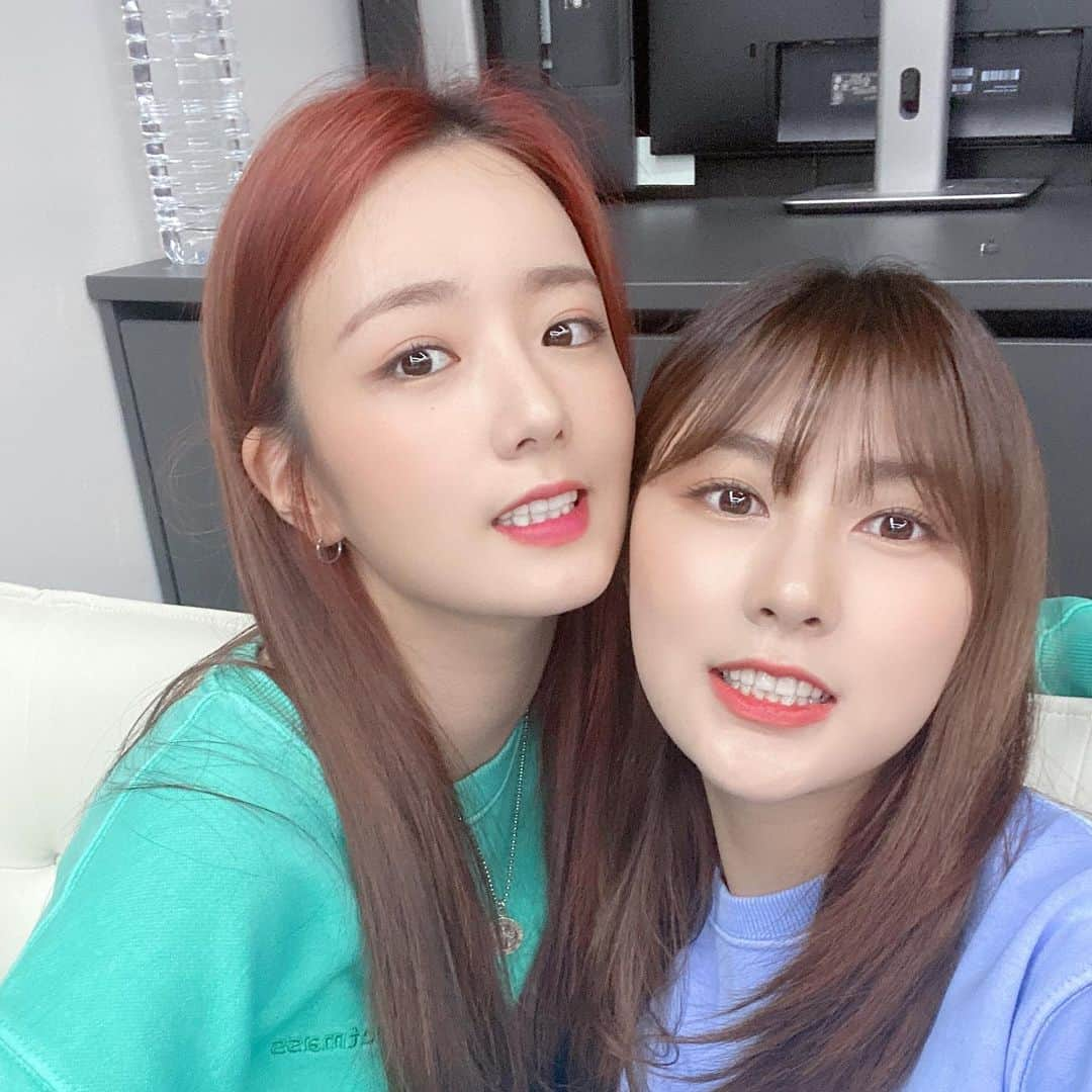 ユン･ボミさんのインスタグラム写真 - (ユン･ボミInstagram)「빵이유튜브촬영🤟」5月11日 17時16分 - __yoonbomi__