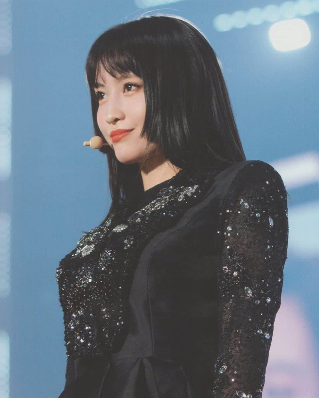 モモさんのインスタグラム写真 - (モモInstagram)「♡ [Scans] 200509 - TWICELIGHTS DVD Photobook Scans -  #MOMO #트와이스 #모모 #平井もも #もも #TWICE ©tsanat」5月11日 17時20分 - momojype