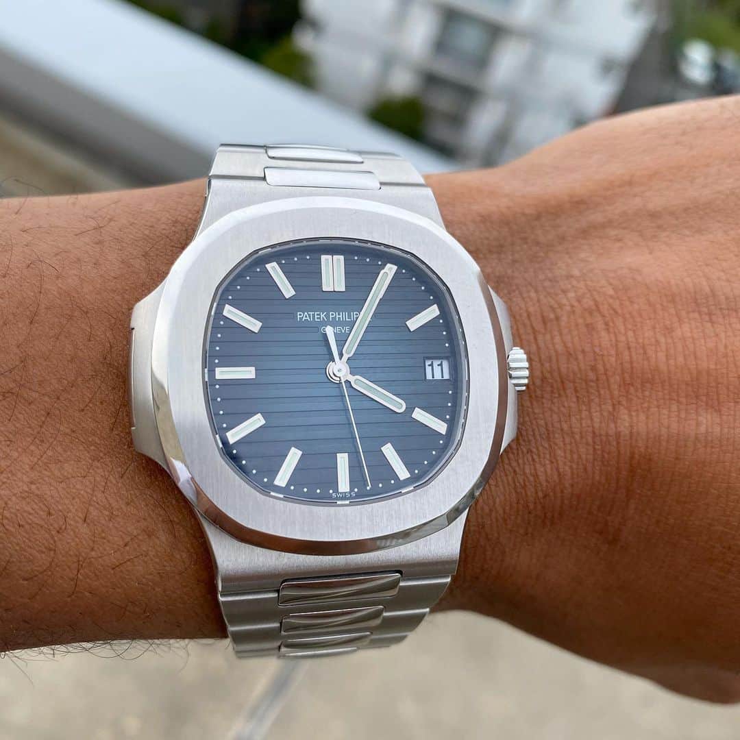 カルフィン・ヨン・ア・ピンのインスタグラム：「Felt it was time for a wrist shot again」