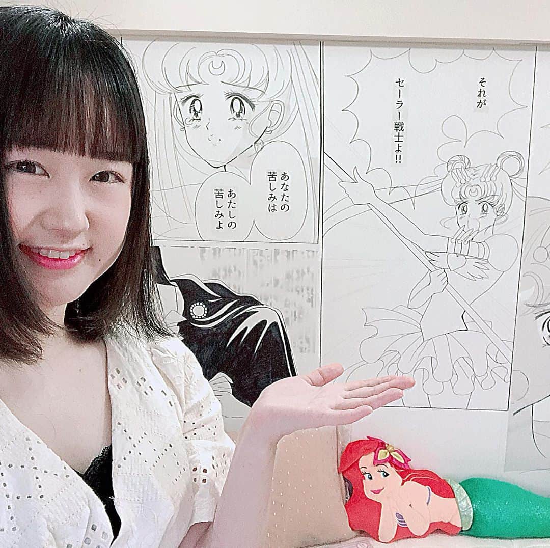 みのりんのインスタグラム：「Would you guys be interested in a full room tour?? 全アパート紹介を予定中！興味ありますか？🤔 #sailormoon #roomtour #diy #drawing #dailydrawing #anime #manga #ルームツアー #セーラームーン #アニメ #描いてみた」