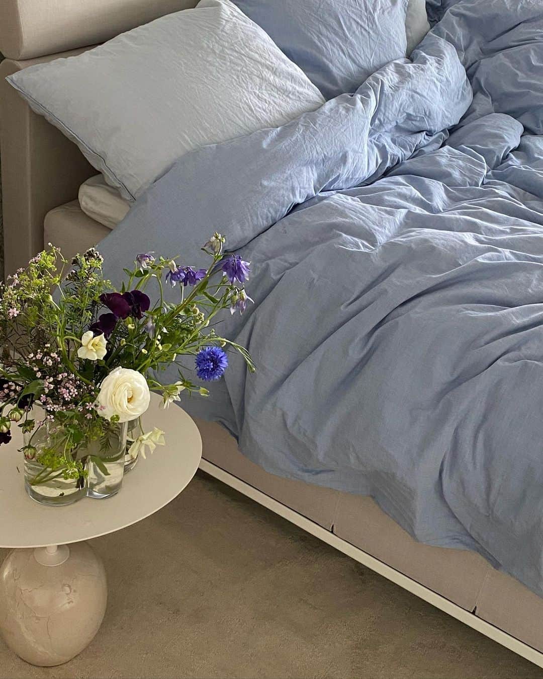 Mathilde Goehlerのインスタグラム：「Staying in ☺️」