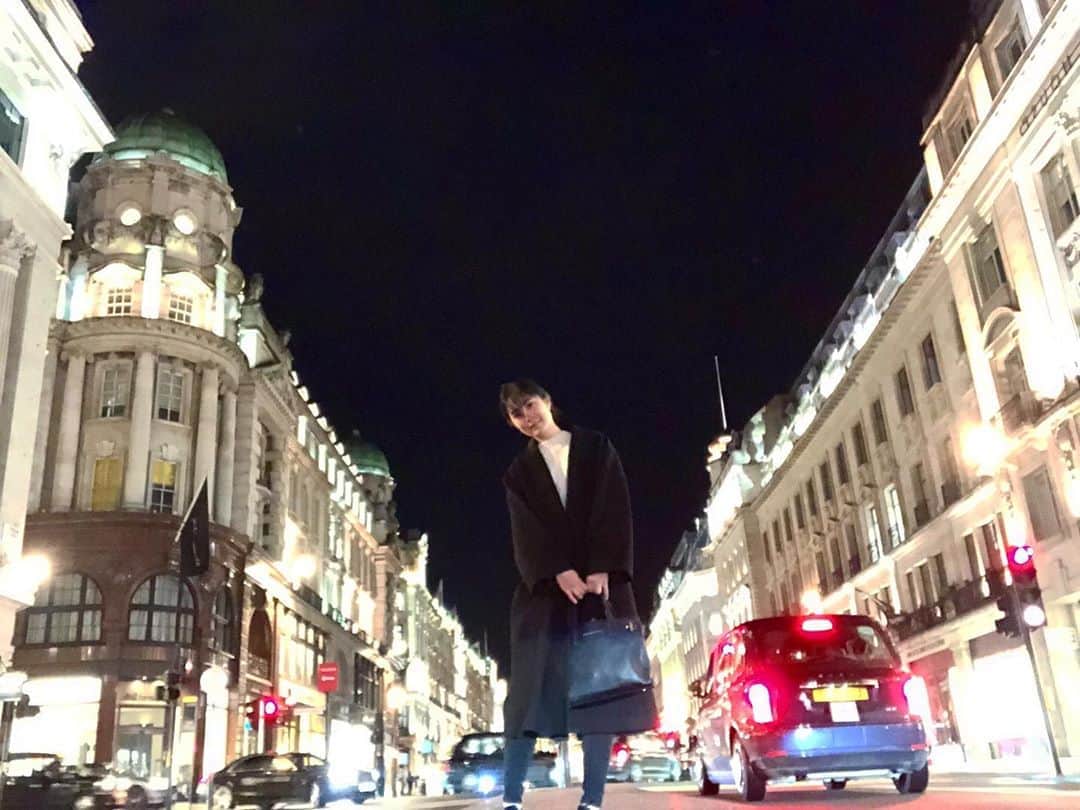 高木由麻奈さんのインスタグラム写真 - (高木由麻奈Instagram)「This's an old phot. Everyone how about london?  I needed more time. I miss you all.  #london」5月11日 18時25分 - yumana.t