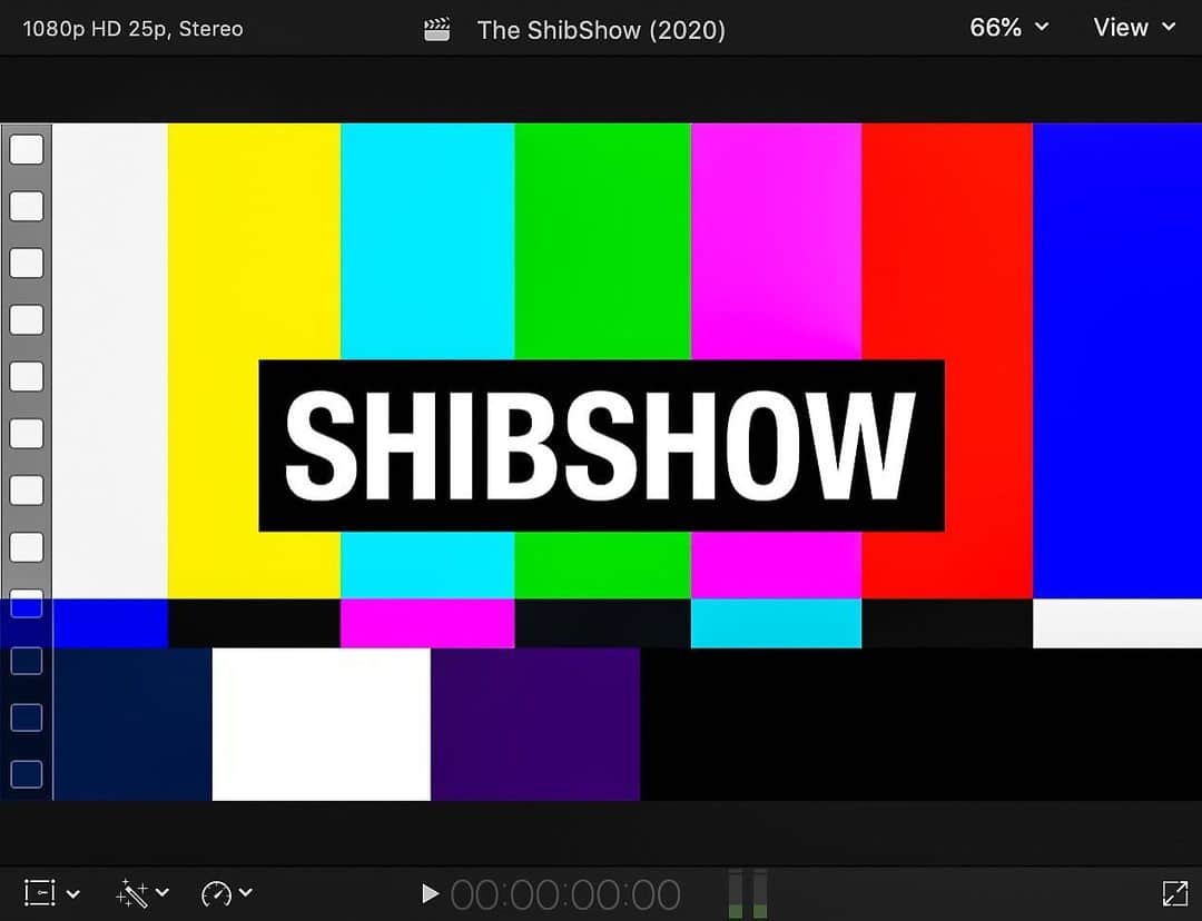アレックス・シブタニさんのインスタグラム写真 - (アレックス・シブタニInstagram)「Follow the @shibshow! New interview coming out tomorrow! #ShibShow 📺」5月12日 6時08分 - shibsibs