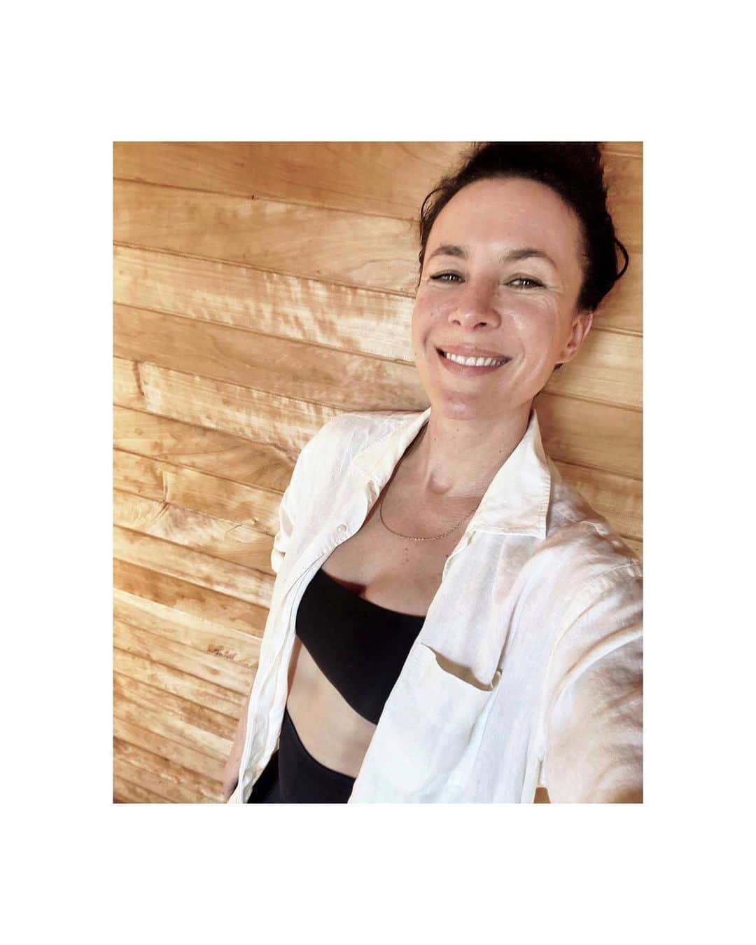 ギャランス・ドレのインスタグラム：「Hi!!! 👋🏼」