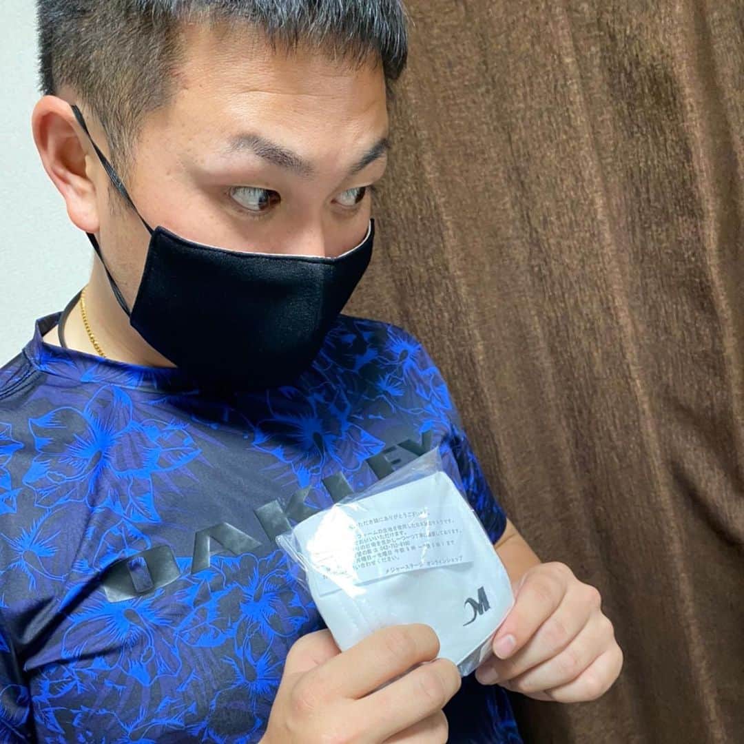 樋越優一さんのインスタグラム写真 - (樋越優一Instagram)「マスクが義務化される中本当に洗えるマスクとてもいいと思います❗️ 先日投稿したメジャーステージさんから新しいサイズとカラーが！！！ やっと届きました❗️ 本当に最高です！ 以前まではMサイズまででしたが、Lサイズも出ました❗️ 皆さんも是非❗️ #メジャーステージ #メジャステ#日本製マスク #madeinjapan #日本製」5月11日 21時06分 - higoshi106