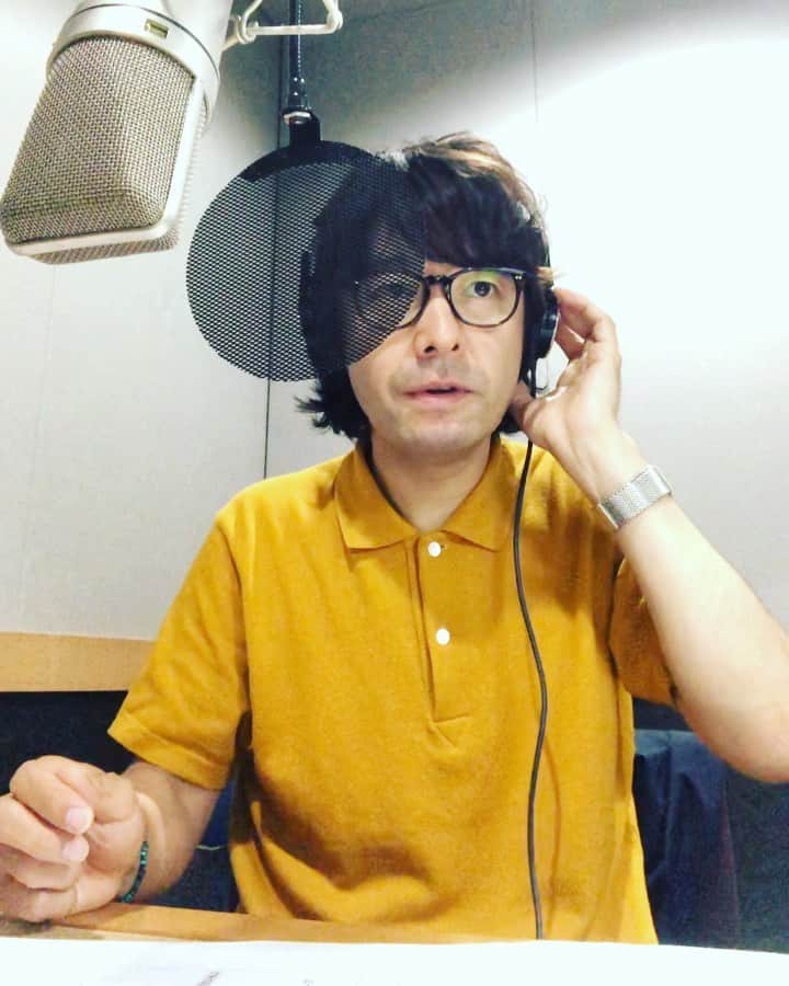 のインスタグラム：「去年より僕がナビゲート役の”ジャム君”の声を担当させてもらっている「ねこが笑えば」（WOWOWにて現在シーズン2が放送中！）ですが、今日収録してきた模様を初めてアップします🐈こんな感じ↑😄👍 #voiceacting #和田唱 #ねこが笑えば #wowow」