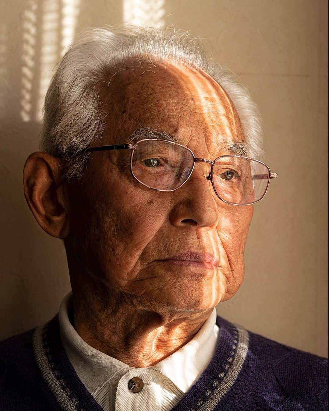 Robert Clarkさんのインスタグラム写真 - (Robert ClarkInstagram)「One of my trips for “The Last Survivors of World War Two” was to Japan. While on assignment for @NatGeo I meet several soldiers and victims war. #WWII #Japan」5月11日 22時49分 - robertclarkphoto