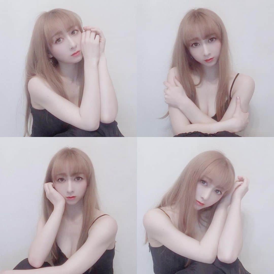 のインスタグラム：「大人っぽいショット。今後は幼い？ショットに挑戦しようかな！  #金髪　#ブロンド　#ヘアカラー」