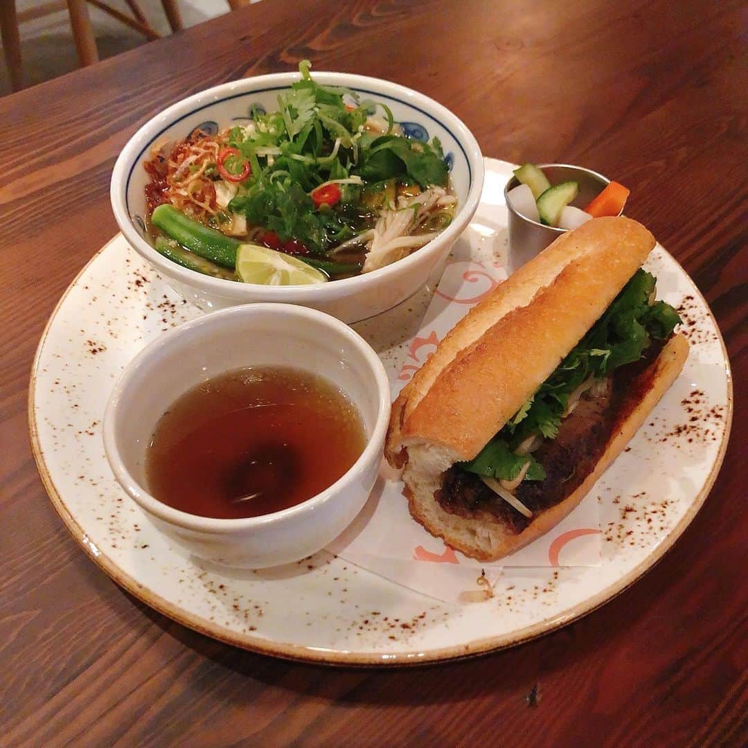 中村貞裕のグルメインスタ