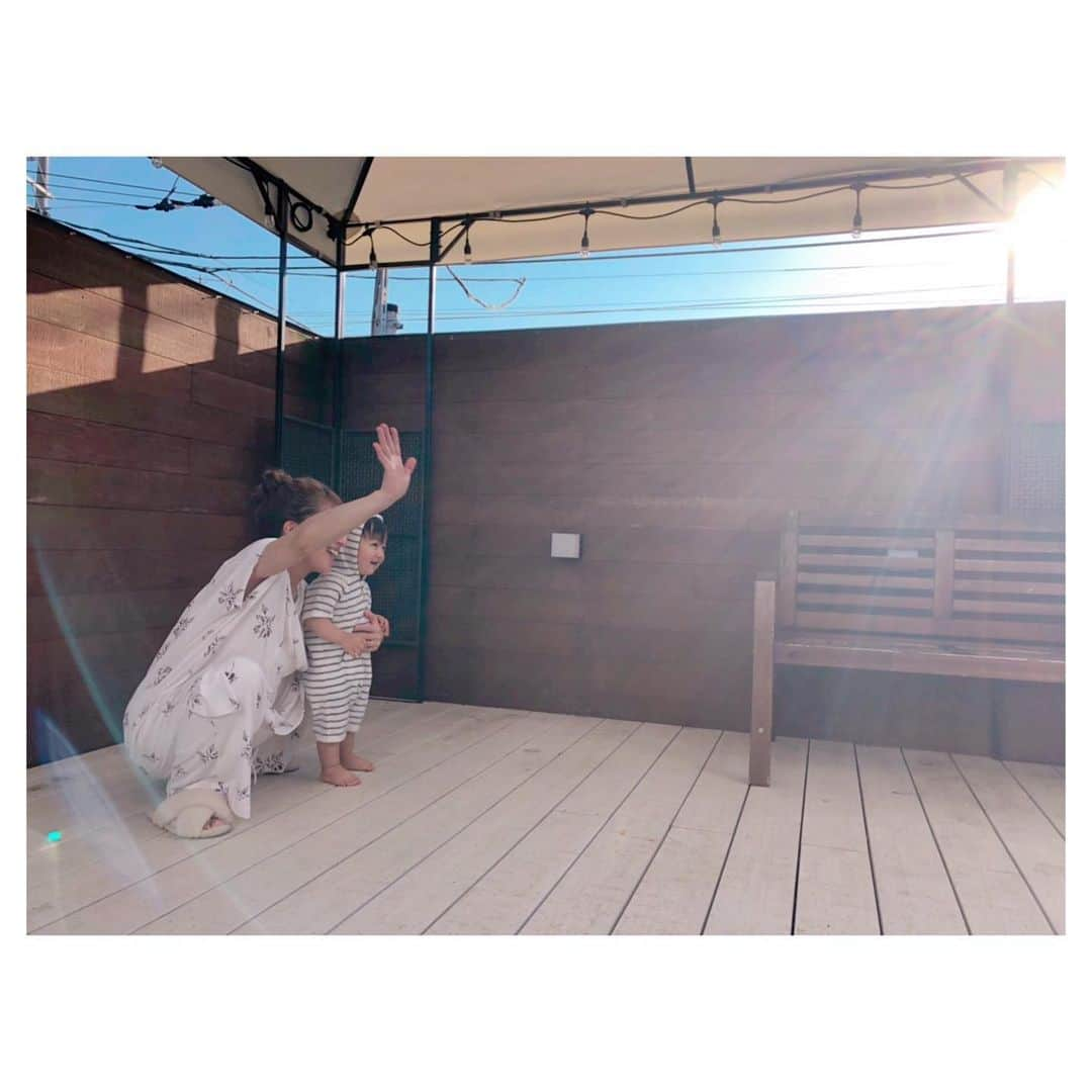 辻希美さんのインスタグラム写真 - (辻希美Instagram)「今日の私と幸空👶💕 👉swipeしてね✨  #幸空 #一歳五カ月 #可愛い #大好き #愛してる #これ以上の言葉を教えて下さい #🙏💕 #幸せな日常❤️」5月11日 23時56分 - tsujinozomi_official