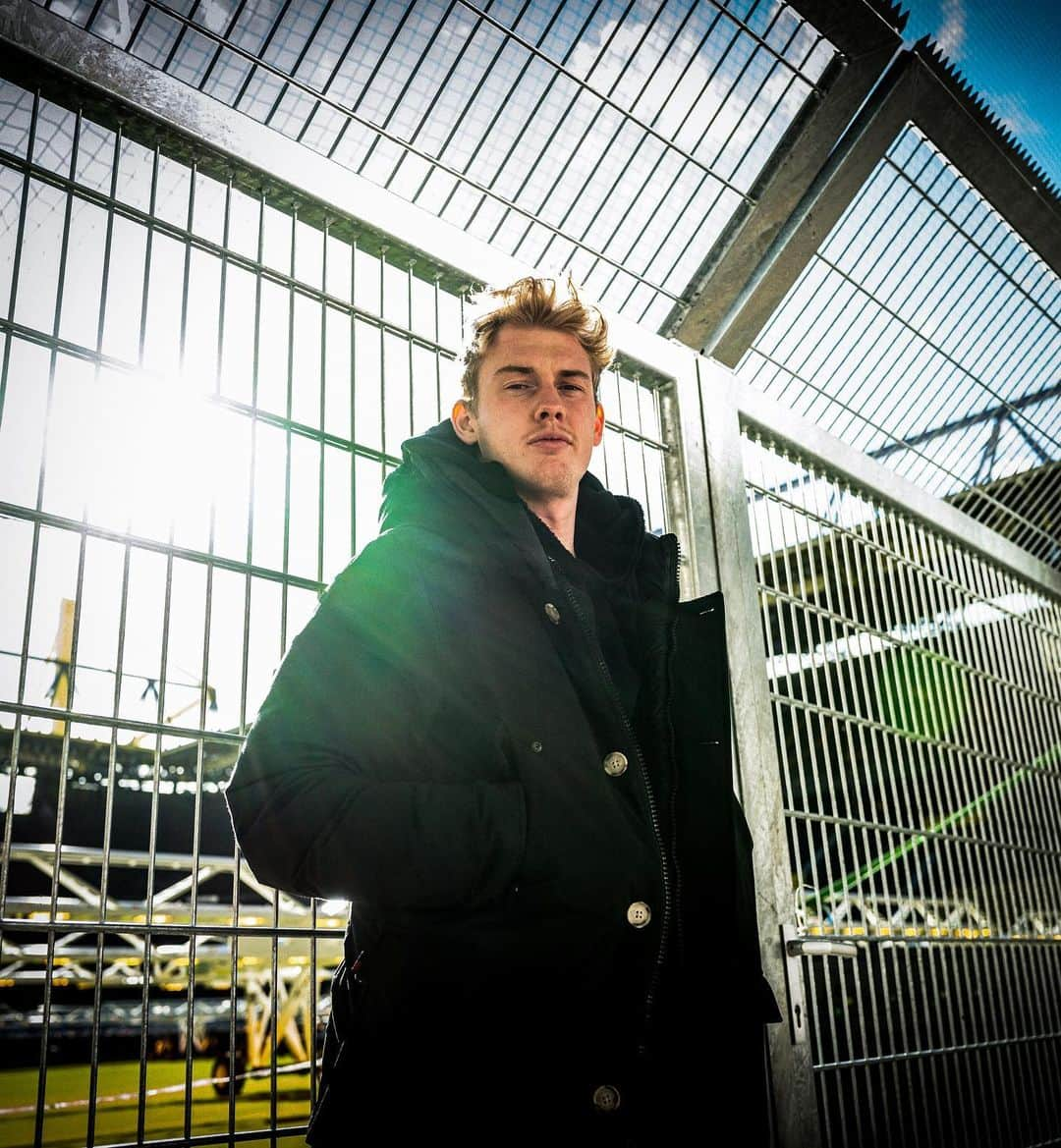 ユリアン・ブラントさんのインスタグラム写真 - (ユリアン・ブラントInstagram)「🔜🏟🙌🏼」5月12日 2時32分 - julianbrandt