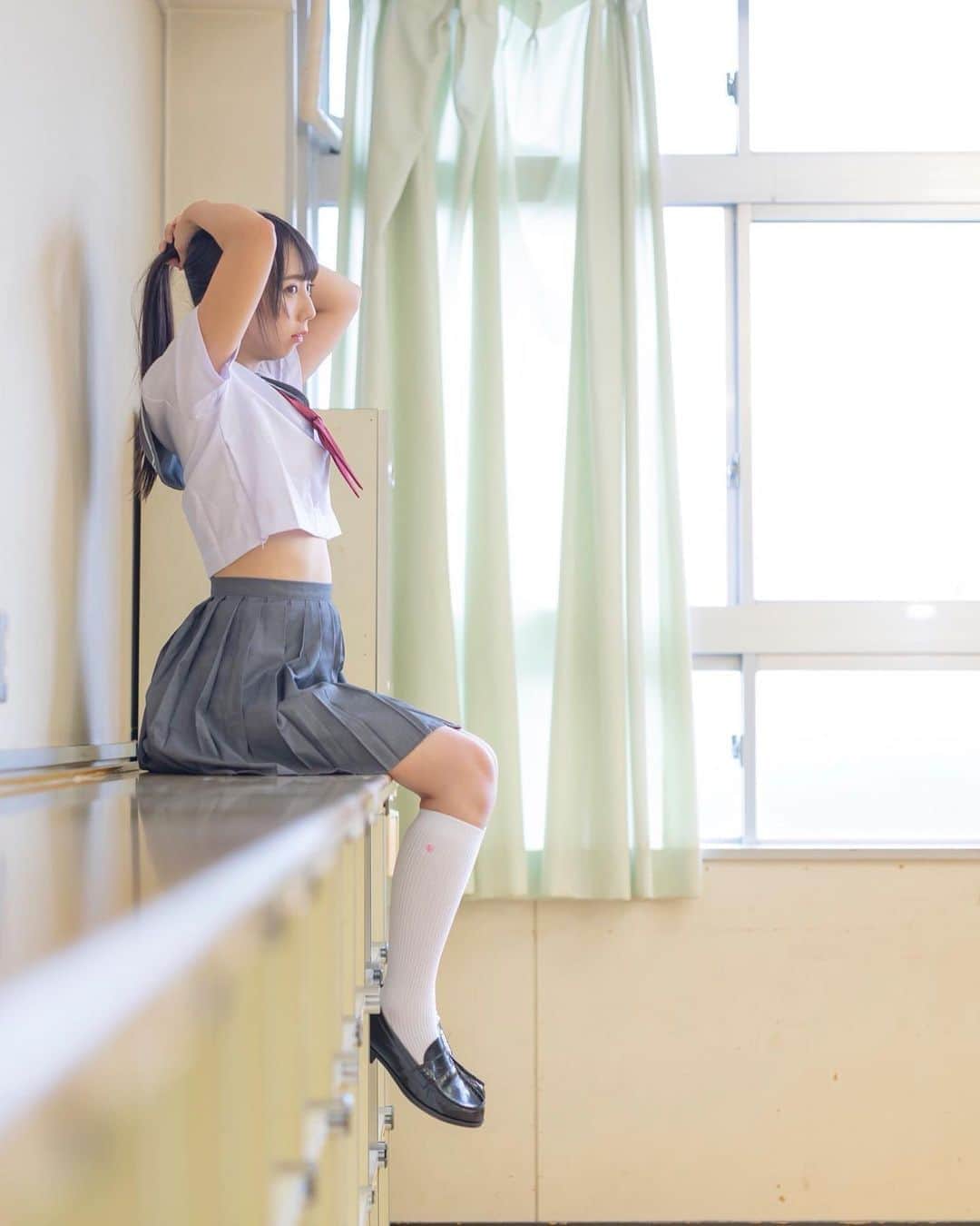 瀬戸栞さんのインスタグラム写真 - (瀬戸栞Instagram)「学生時代はセーラー服に憧れていました #instagram #instagood #portrait #idol #followｍe」5月12日 2時55分 - shiori_seto