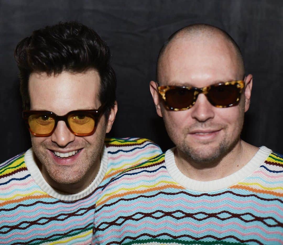 メイヤー・ホーソーンのインスタグラム：「HBD to the SLD (super lit dad) my stepbrother and world’s greatest 1 finger keyboard player @jakeuno ! 🎂」