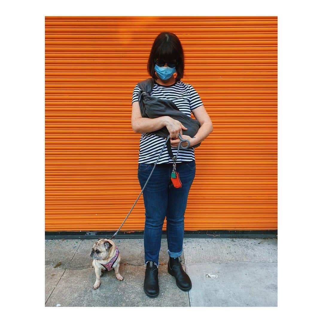 Melissa Santiagoのインスタグラム：「First walk outside last week. 📸: @bulius」