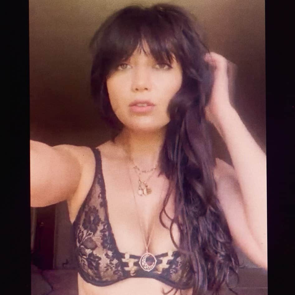 Agent Provocateurさんのインスタグラム写真 - (Agent ProvocateurInstagram)「Left To Your Own Devices: digital date between friends. This intimate portrait series of @daisylowe was captured over Skype by friend @pixielevinson 💗 featuring our favourite Essie Bra and Classic Silk PJs. Head to Stories to see the diary.  We love these captured moments over digital hangouts with friends. Make a digital date with AP and share it with us... #LeftToYourOwnDevices #AgentProvocateur」5月12日 6時25分 - agentprovocateur