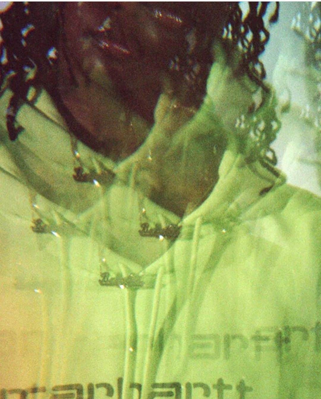 カーハートさんのインスタグラム写真 - (カーハートInstagram)「@bam_bii ‘s Got Nitevision.  A mere three days into 2020 and only 24 hours before she performed at London’s Standard Hotel, at a party marking Carhartt WIP’s collaboration with A.P.C., we met up with Canadian DJ and producer Bambii, with photographer @josephjmarshall on hand to capture her in pieces from the Spring/Summer 2020 collection.  #carharttwip」5月12日 12時37分 - carharttwip_jp