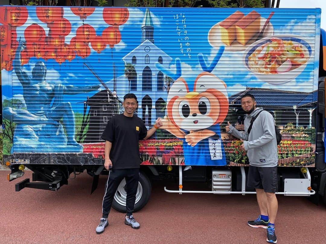のインスタグラム：「🔷🔶🚚💯#vvaren」