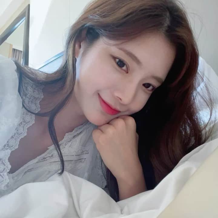 のインスタグラム：「Good night💋✨🌙 #chuuseoul」