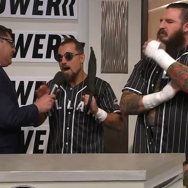 マーティ・スカルのインスタグラム：「#NWAPowerrr airing tonight at 6:05 ET on YouTube  @nwa  #villain ☔️」