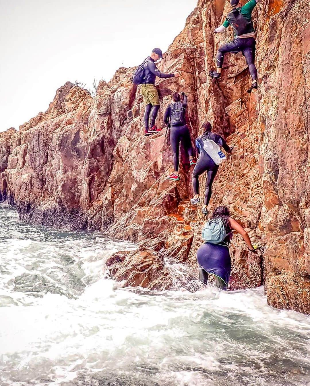 ダンシーシャノン美沙さんのインスタグラム写真 - (ダンシーシャノン美沙Instagram)「Thank you so much for talking me to this wonderful adventures 🤩💥⛰ #hongkong #nature #hiking  @hkoutsider ✨✨」5月12日 16時22分 - shannon.fancy