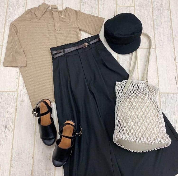 のインスタグラム：「【ショルダーカットトップス✂️】﻿﻿﻿﻿﻿﻿ ﻿﻿﻿﻿﻿﻿﻿﻿﻿ ﻿﻿﻿﻿﻿﻿﻿﻿﻿﻿﻿﻿﻿﻿﻿﻿﻿﻿﻿﻿﻿﻿﻿﻿﻿﻿﻿﻿﻿﻿﻿﻿﻿﻿﻿﻿﻿﻿﻿﻿﻿﻿﻿﻿﻿﻿﻿﻿﻿﻿﻿﻿﻿﻿﻿﻿﻿﻿﻿﻿﻿﻿﻿﻿﻿﻿﻿﻿﻿﻿﻿﻿﻿﻿﻿﻿﻿﻿﻿﻿﻿﻿﻿﻿﻿﻿﻿﻿﻿﻿﻿﻿﻿﻿﻿﻿﻿﻿﻿﻿﻿﻿﻿﻿﻿﻿﻿﻿﻿﻿﻿﻿﻿﻿﻿﻿﻿﻿﻿﻿﻿﻿﻿﻿﻿﻿﻿﻿﻿﻿﻿﻿ ▫️カバーリングリブショルダーカットトップス﻿ ▫️#110526﻿ ▫️￥1,990+tax﻿﻿﻿﻿﻿﻿﻿﻿﻿﻿﻿﻿﻿﻿﻿﻿﻿﻿﻿﻿﻿﻿﻿﻿﻿﻿﻿﻿﻿﻿﻿﻿﻿﻿﻿﻿﻿﻿﻿﻿﻿﻿﻿﻿﻿﻿﻿﻿﻿﻿﻿ ﻿▫️3色展開﻿﻿﻿﻿﻿ ﻿　﻿﻿﻿﻿﻿﻿﻿﻿﻿﻿﻿﻿﻿﻿﻿﻿﻿﻿﻿ スタイリッシュなショルダー部分のカッティングでヘルシーな肌見せが完成するリブトップス🎶﻿ ﻿ ショルダー部分のスクエアバックルがメタリックならアクセントに🌟﻿ ﻿ ﻿﻿ ﻿﻿ 大人っぽい落ち着いたカラーがラインナップ✔️﻿ ﻿﻿ ﻿﻿ ﻿﻿ ﻿﻿﻿﻿ #ingni ﻿﻿﻿﻿﻿﻿﻿﻿﻿﻿﻿﻿﻿﻿﻿﻿﻿﻿﻿﻿﻿﻿﻿﻿﻿﻿﻿﻿﻿﻿﻿﻿﻿﻿﻿﻿﻿﻿﻿﻿﻿﻿﻿﻿﻿﻿﻿﻿﻿﻿﻿﻿﻿﻿﻿﻿﻿﻿﻿﻿﻿﻿﻿﻿﻿﻿﻿﻿﻿﻿﻿﻿﻿﻿﻿﻿﻿﻿﻿﻿﻿﻿﻿﻿﻿﻿﻿﻿﻿﻿﻿﻿﻿﻿﻿﻿﻿﻿﻿﻿﻿﻿﻿﻿﻿﻿﻿﻿﻿﻿﻿﻿﻿﻿﻿﻿﻿﻿﻿﻿﻿﻿﻿ #トップス#ニット#大人#置き画 #置き画倶楽部#トレンド#可愛い#お洒落#プチプラ#ootd #きょこ #お洒落さんと繋がりたい#ss﻿﻿﻿﻿﻿﻿﻿﻿﻿﻿﻿﻿﻿﻿﻿﻿﻿﻿﻿﻿﻿﻿﻿﻿﻿﻿﻿﻿﻿﻿﻿﻿﻿﻿﻿﻿﻿﻿﻿﻿﻿﻿﻿﻿﻿﻿﻿﻿﻿﻿﻿﻿﻿﻿﻿﻿﻿﻿﻿﻿﻿﻿﻿﻿﻿﻿﻿﻿﻿﻿﻿﻿﻿ #カジュアル#いいね#insta#fashion#シミラールック#かわいい#ファッション﻿﻿﻿﻿﻿﻿#instagood##outfit#girl#folowme﻿﻿﻿﻿﻿﻿﻿﻿﻿﻿﻿﻿﻿#おうちじかん#ショルダー#リブ﻿ ﻿﻿﻿」