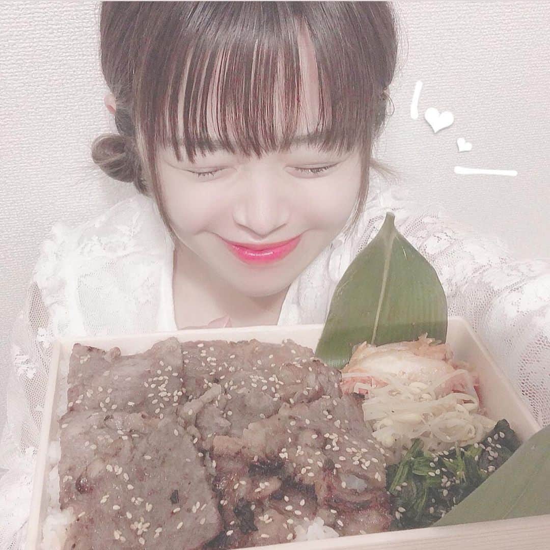 白石かえでのグルメインスタ