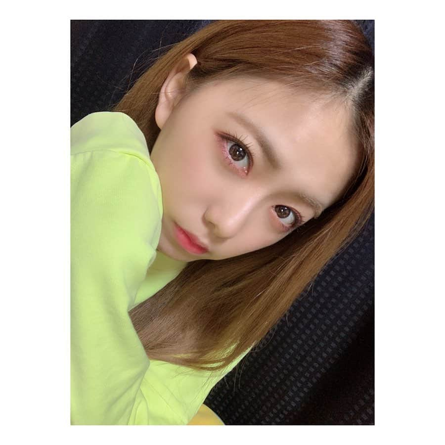 森田彩花さんのインスタグラム写真 - (森田彩花Instagram)「最近のてぃん👩🏼❤️ ． 最近まつ毛が綺麗にあがった時💄💋❤️ ． 配信したりする時しかメイクしやんけど🤦🏼‍♀️ メイクした時は自撮りするようにしてる💗🤘 ． #お家時間 #最近のてぃん #自撮り #いいねよろ #コメよろ」5月12日 18時36分 - ayaka_morita0529