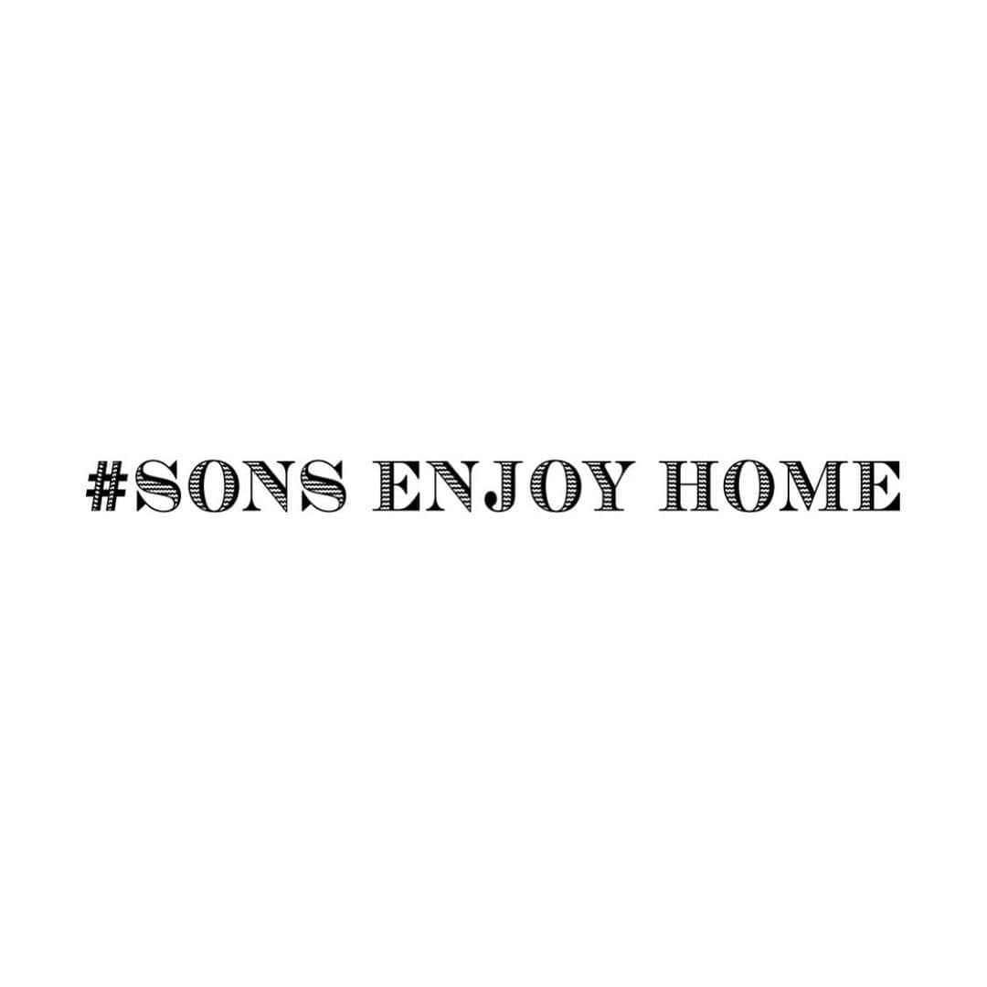 UNITED ARROWS & SONSさんのインスタグラム写真 - (UNITED ARROWS & SONSInstagram)「ㅤㅤㅤㅤㅤㅤㅤㅤㅤㅤㅤㅤㅤ  #SonsEnjoyHome というハッシュタグを作りました。 UNITED ARROWS & SONSでご購入されたアイテムを使用したスタイリングや、アイテムにタグ付けをしていただき、このハッシュタグを通して皆さまとファッションで繋がれたらと思います。  We made a hashtag called #SonsEnjoyHome. We hope that We will be able to connect with you in fashion through these hashtags by tagging the styling of the items purchased at UNITED ARROWS & SONS and the photos of the items.  #unitedarrowsandsons」5月12日 19時10分 - unitedarrowsandsons