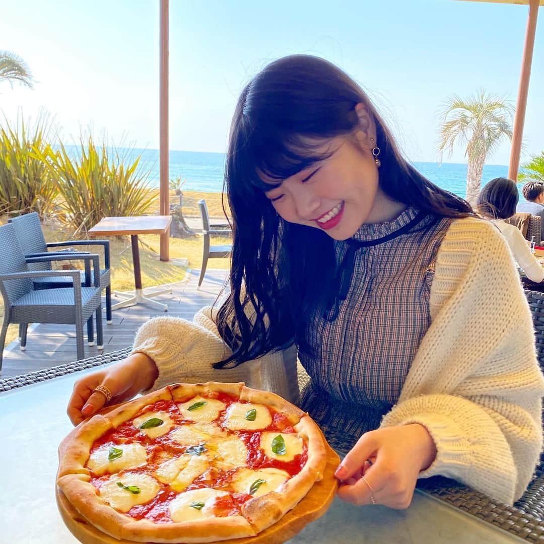 出口結菜のグルメインスタ