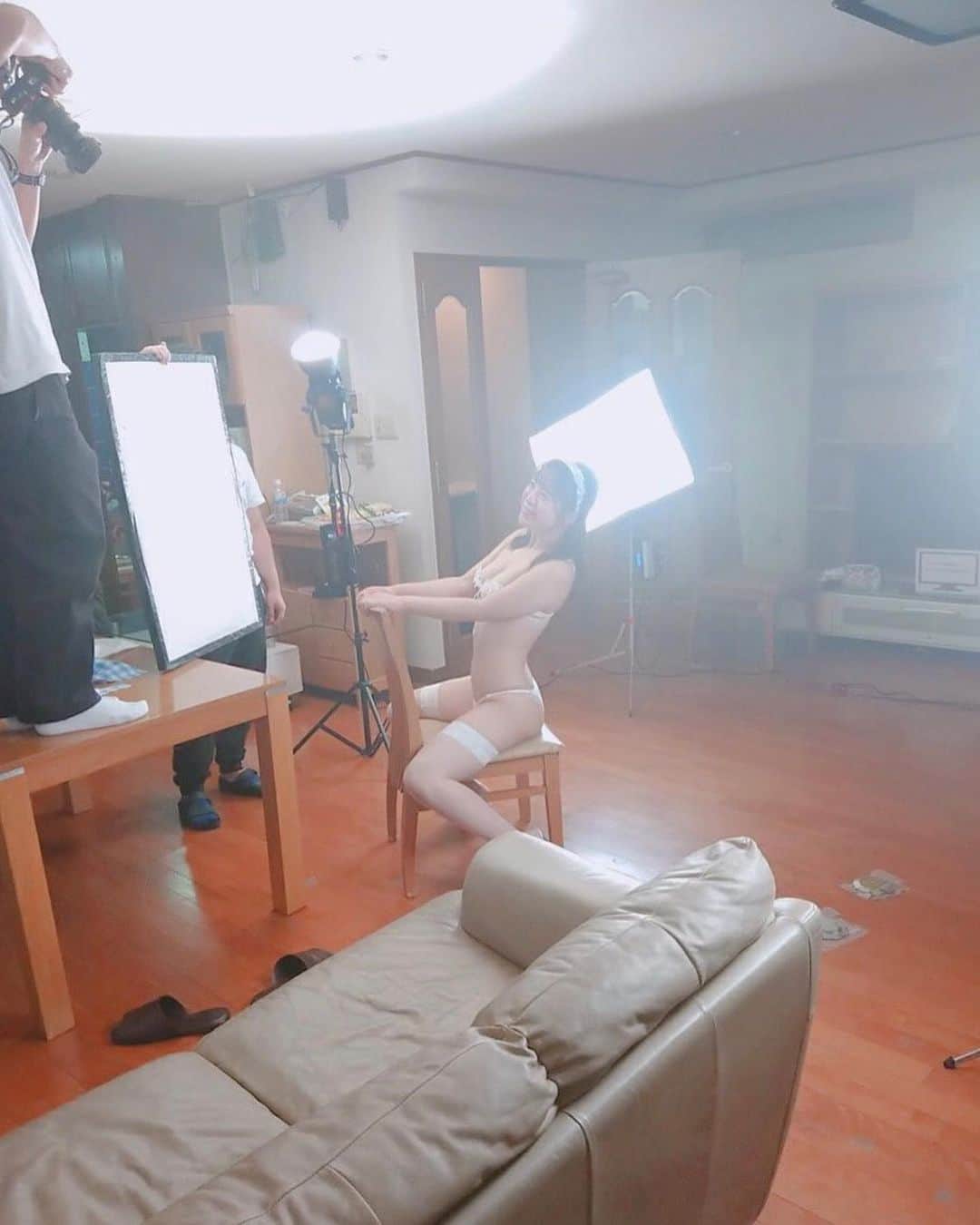 松田つかさのインスタグラム：「. やっと、、やっとのやっと、、 自分のDVDを全部見ることができました🥺 恥ずかしさの極みでした！！！ . #グラビア #インスタグラビア #自拍 #性感 #萌 #偶像 #selfie #me #sexyhot #japanesegirl #animegirl #model #pinupgirl #cosplay #sexy #instagravure #셀카 #셀피 #셀카그램 #셀피그램 #얼스타그램 #메이크업 #오늘의훈녀 #셀커샷 #셀카놀이 #좋아요 #사진 #메이크 #扎心了 #เซ็กซี่」