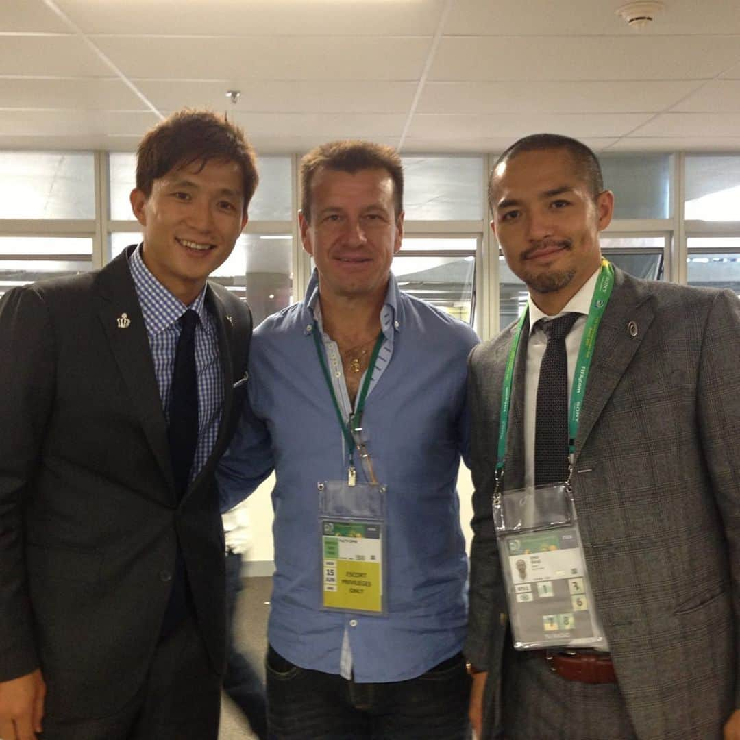 福西崇史さんのインスタグラム写真 - (福西崇史Instagram)「. ドゥンガ2013ブラジル🇧🇷⚽️ . 会えて嬉しかった喜び〜😭 . 伸二にも、ヒデにも会えた思い出✨ . #ドゥンガ #dunga #もう怒られない #笑 #brazil #コンフェデレーションズカップ #soccer #小野伸二 #中田英寿 #思い出」5月12日 21時25分 - takashi_fukunishi