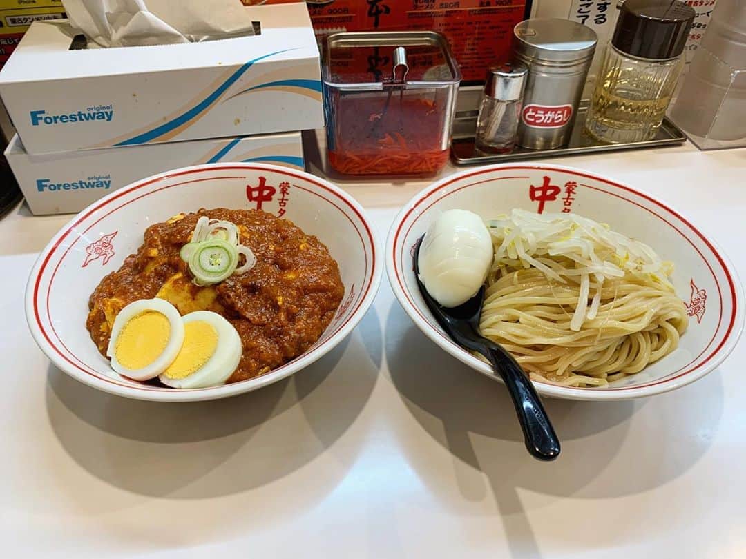 SUSURUのグルメインスタ