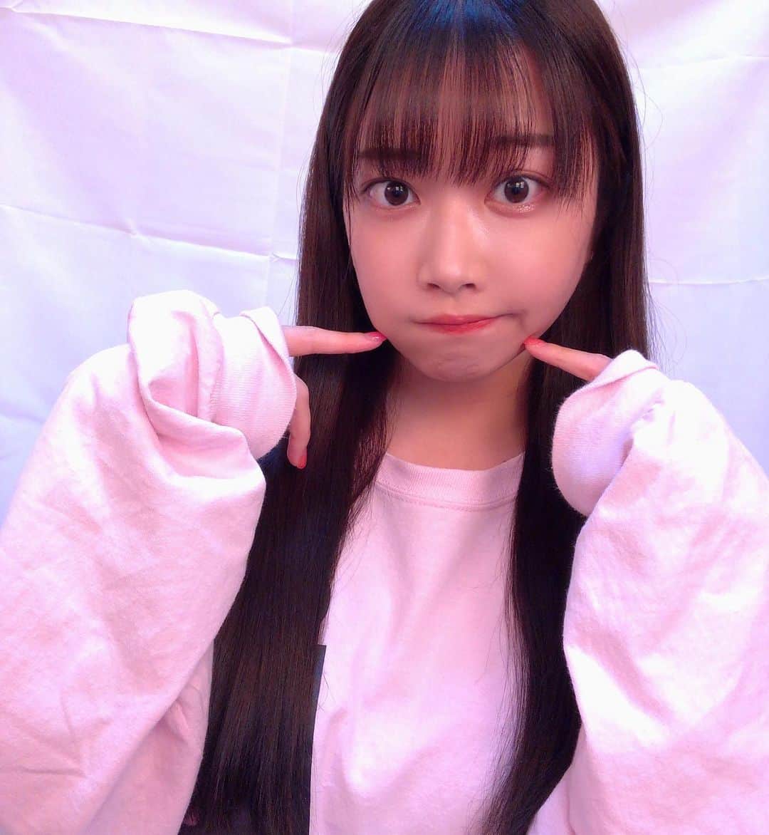 西井綾音のインスタグラム：「. 自粛解除したらはやく美容院いきたいな🐱🐱🐱 . . . . . . Please follow me 💓💓 . . . . . . . . #自撮り女子 #西井綾音 #コスプレ #コスプレイヤー #インスタグラビア #撮影会モデル  #アニメ好きな人と繋がりたい #論理lonely  #cosplay  #cosplaygirl #cosplayer  #chinagirl #idol #animecosplay #kawaii #kawaiigirl  #coser #japanesegirl #model #anime  #otaku  #lfl #likeforfollow #l4l #角色扮演  #粉我 #动漫 #코스프레 #性感」